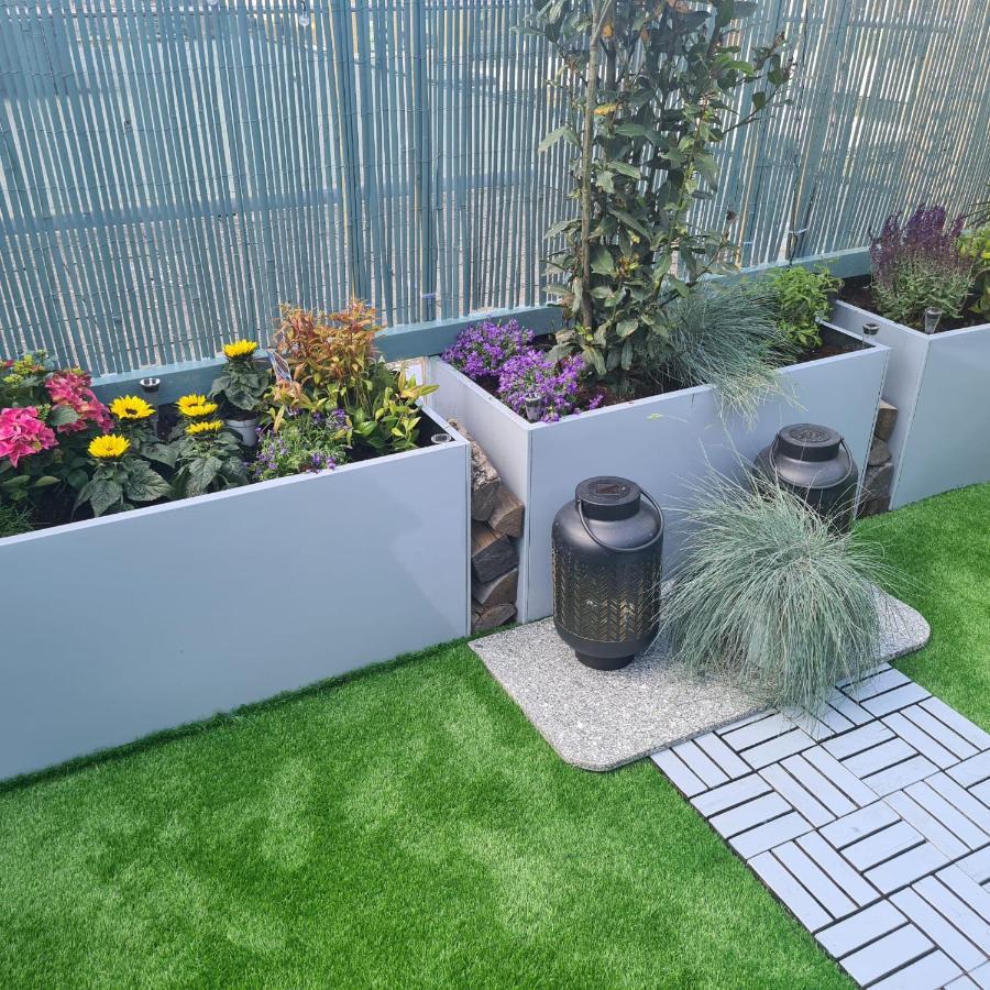 Luxury 9Ine Penthouse With Garden & Jacuzzi Appartement Birmingham Buitenkant foto