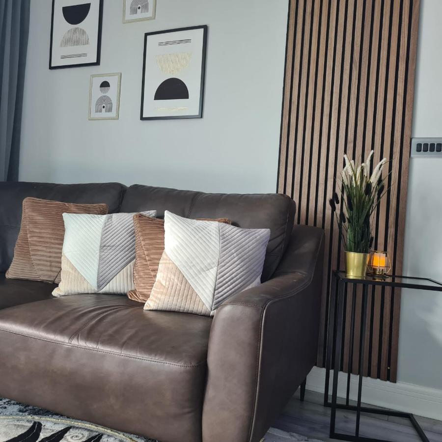 Luxury 9Ine Penthouse With Garden & Jacuzzi Appartement Birmingham Buitenkant foto